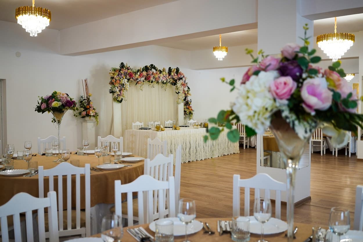 sala de evenimente la hanul cailor00003